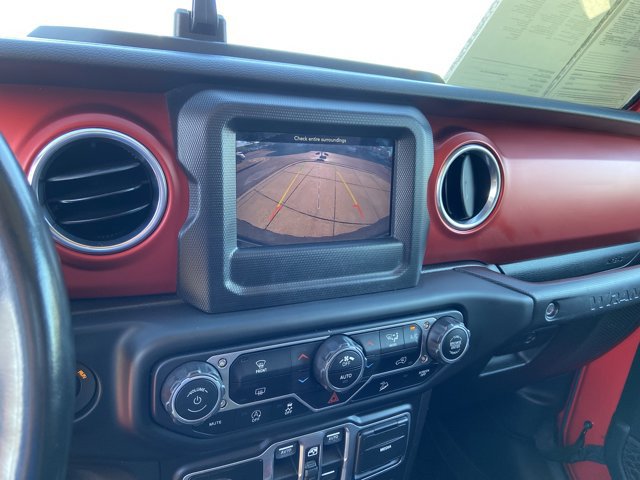 Used 2018 Jeep Wrangler Unlimited Rubicon image 35