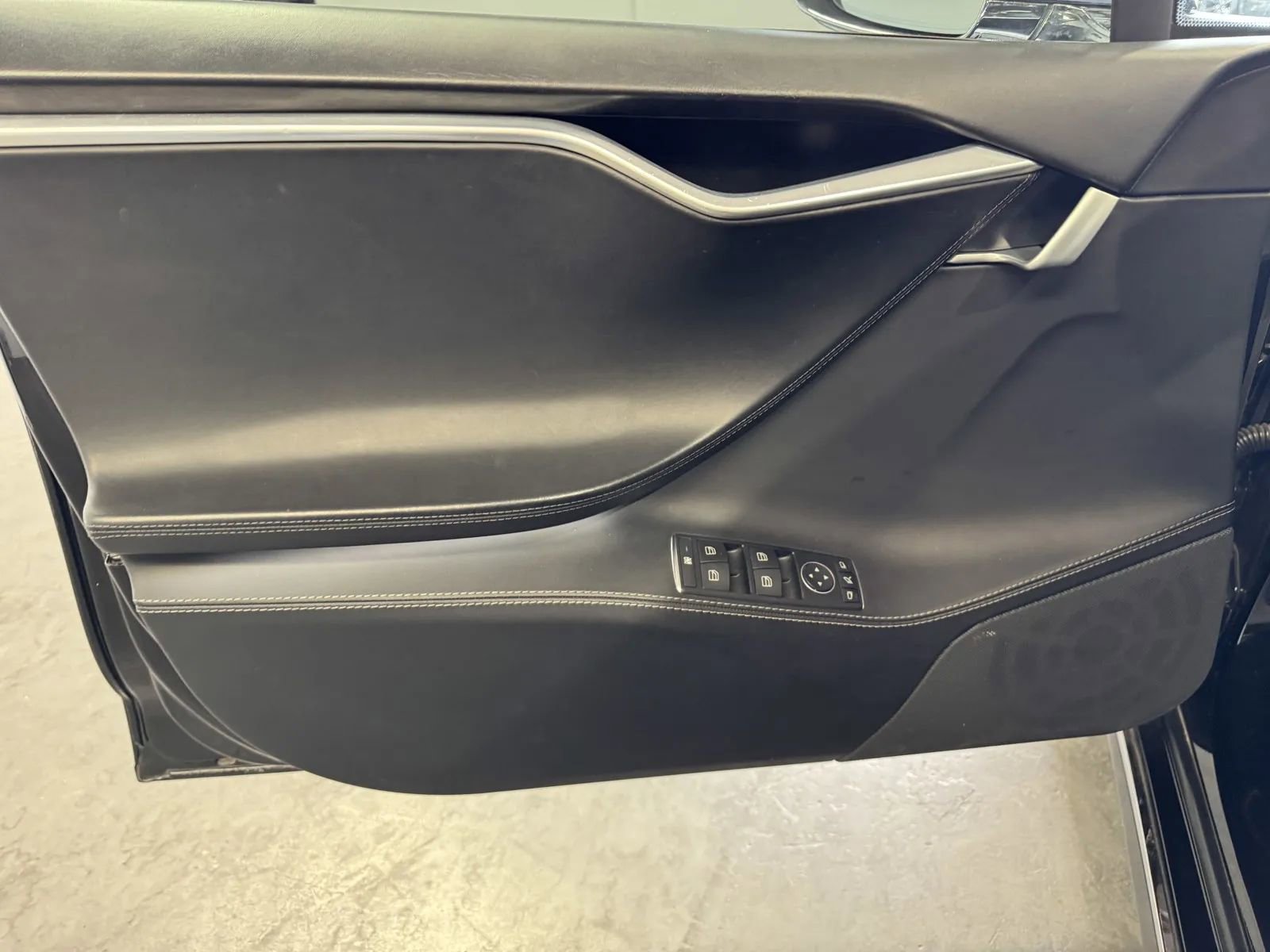 Used 2016 Tesla Model S 90D AWD/4WD image 11