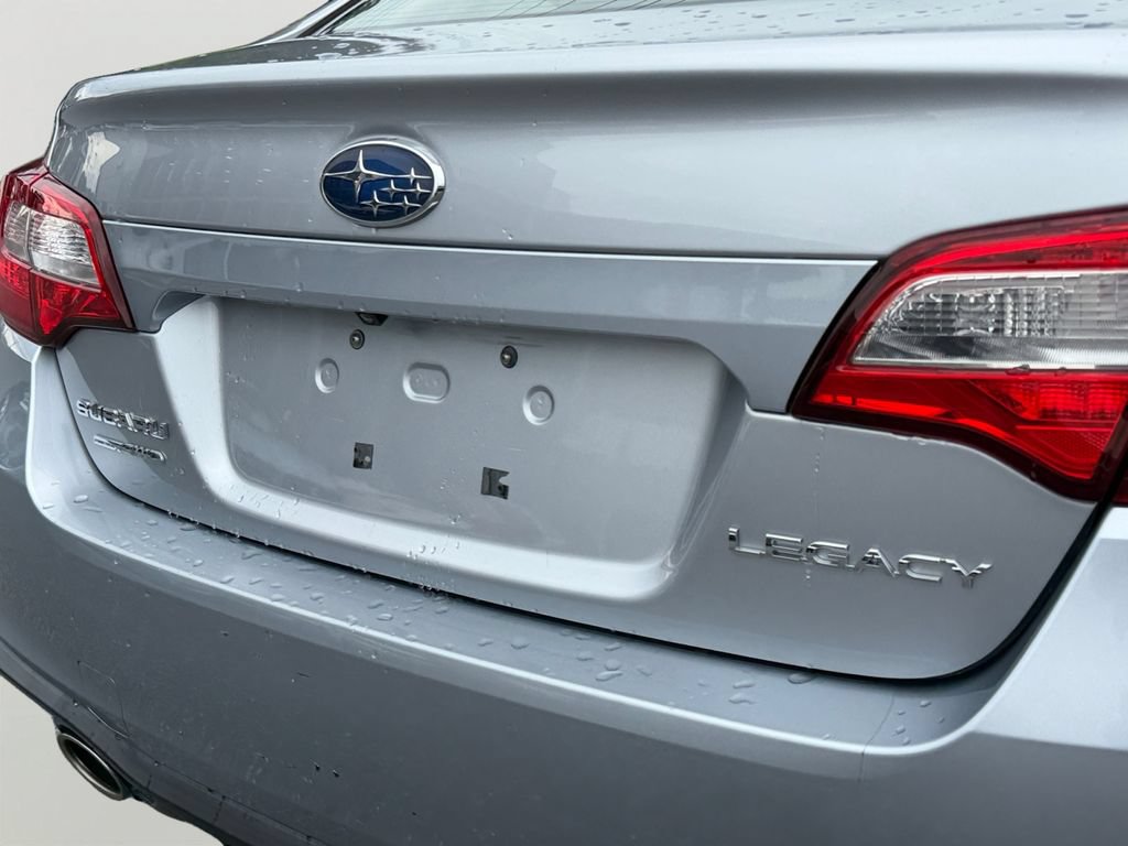Used 2018 Subaru Legacy 2.5i Premium AWD/4WD image 10