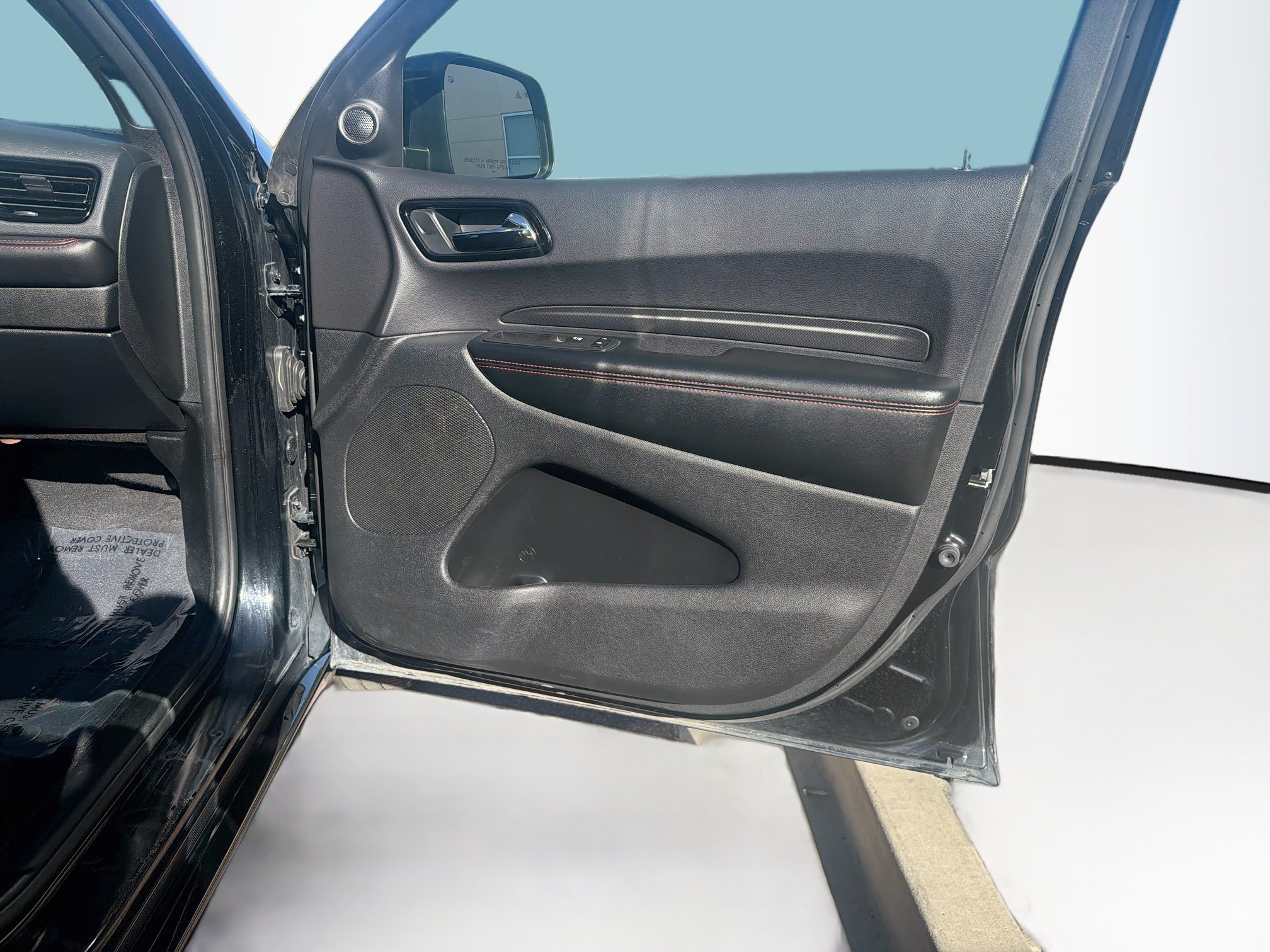 Used 2025 Dodge Durango GT AWD/4WD image 34