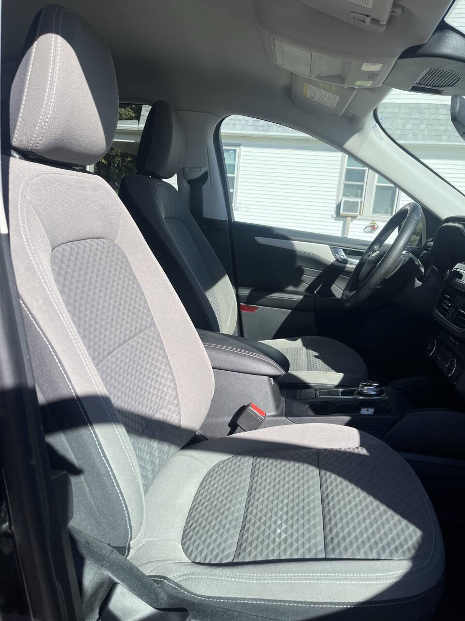 Used 2021 Ford Escape SE w/ Convenience Package image 23