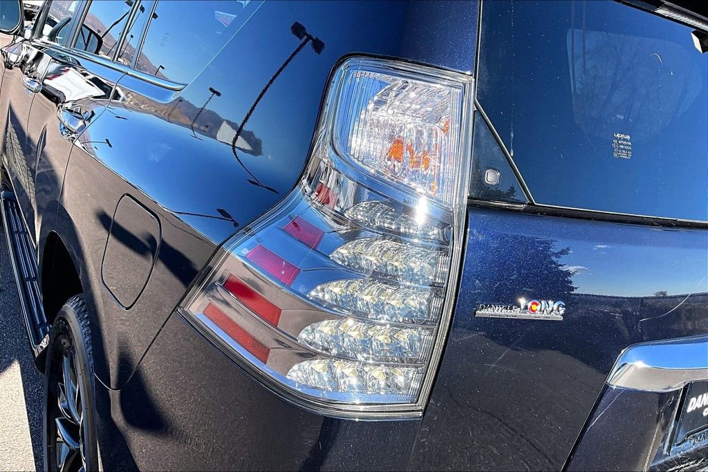 Used 2023 Lexus GX 460 Premium image 30