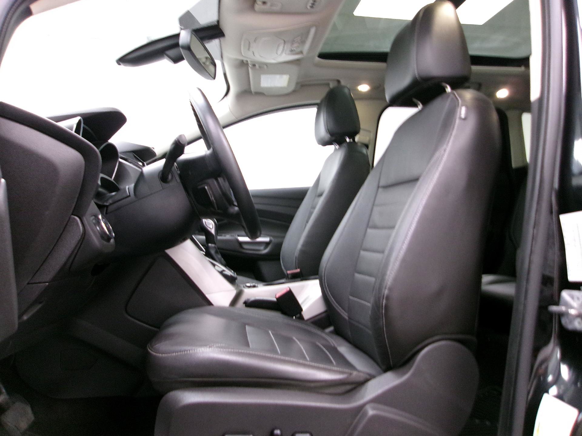 Used 2013 Ford Escape SEL FWD image 8