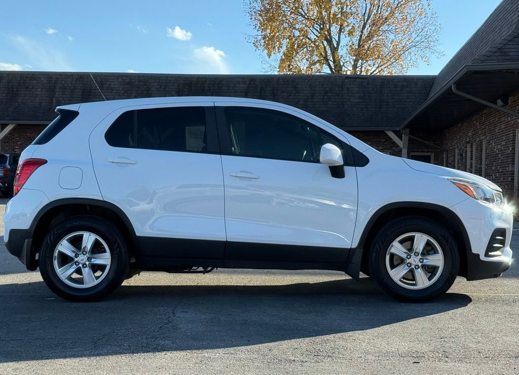 Used 2020 Chevrolet Trax LS w/ Tint and Cruise Package image 7