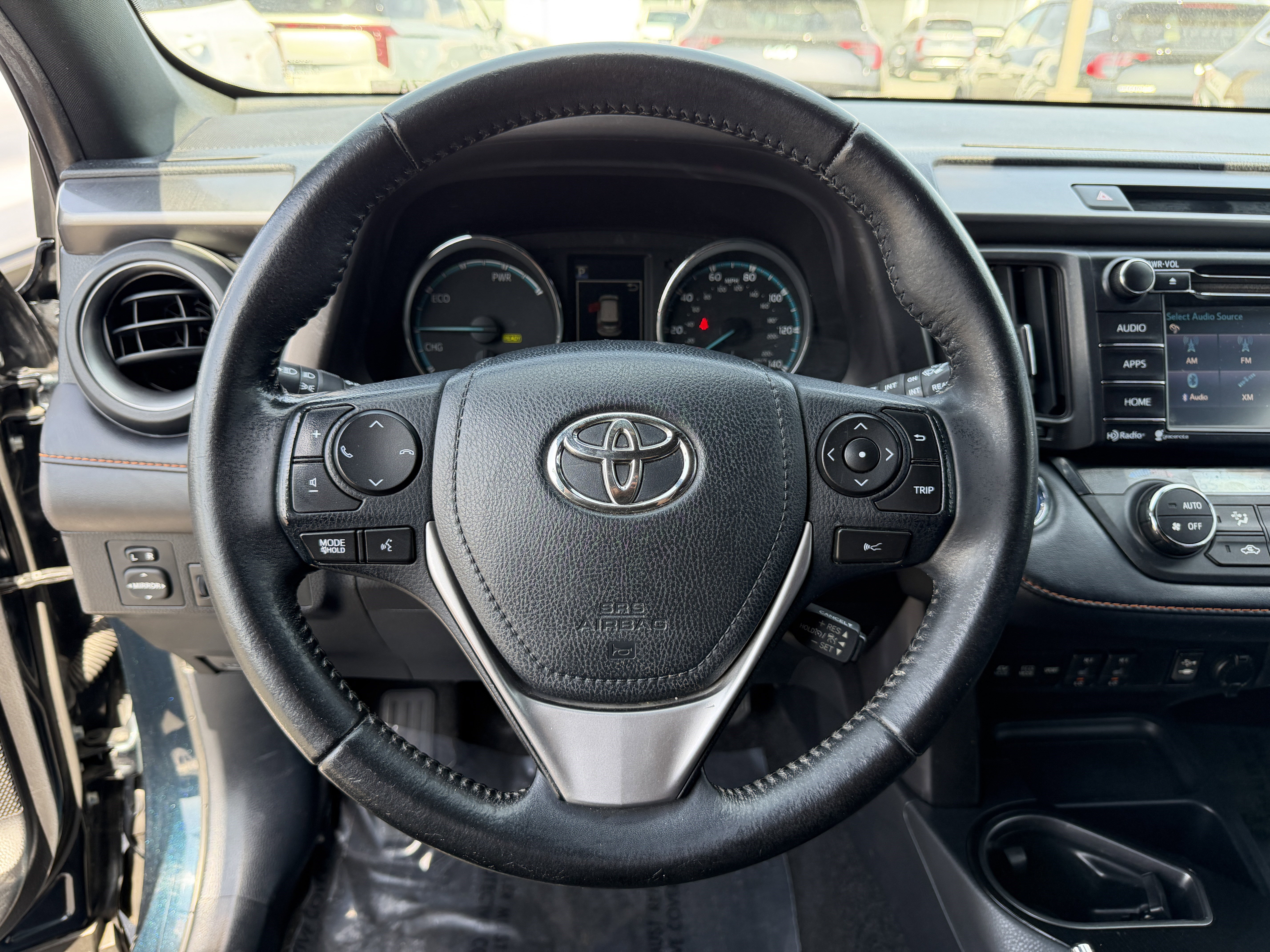 Used 2017 Toyota RAV4 SE AWD/4WD image 19