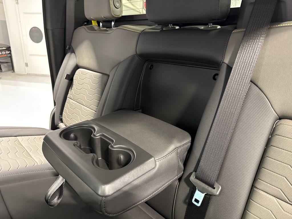 New 2026 Chevrolet Silverado 1500 ZR2 w/ ZR2 Bison Edition AWD/4WD image 43