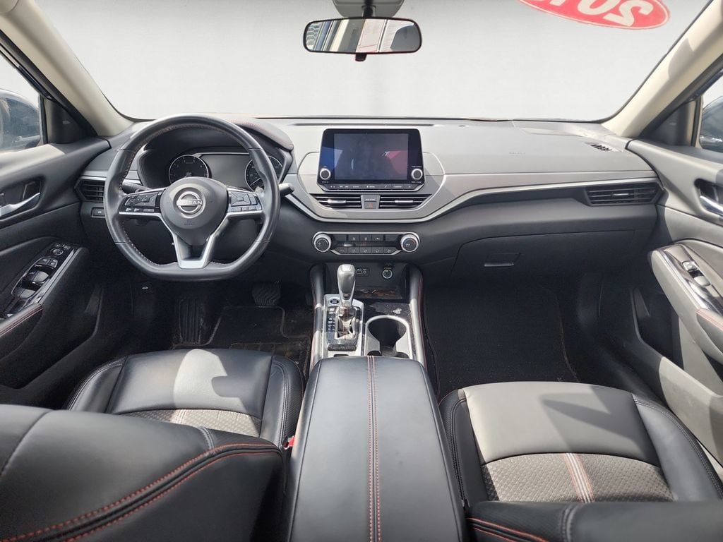 Used 2024 Nissan Altima 2.5 SR AWD/4WD image 11