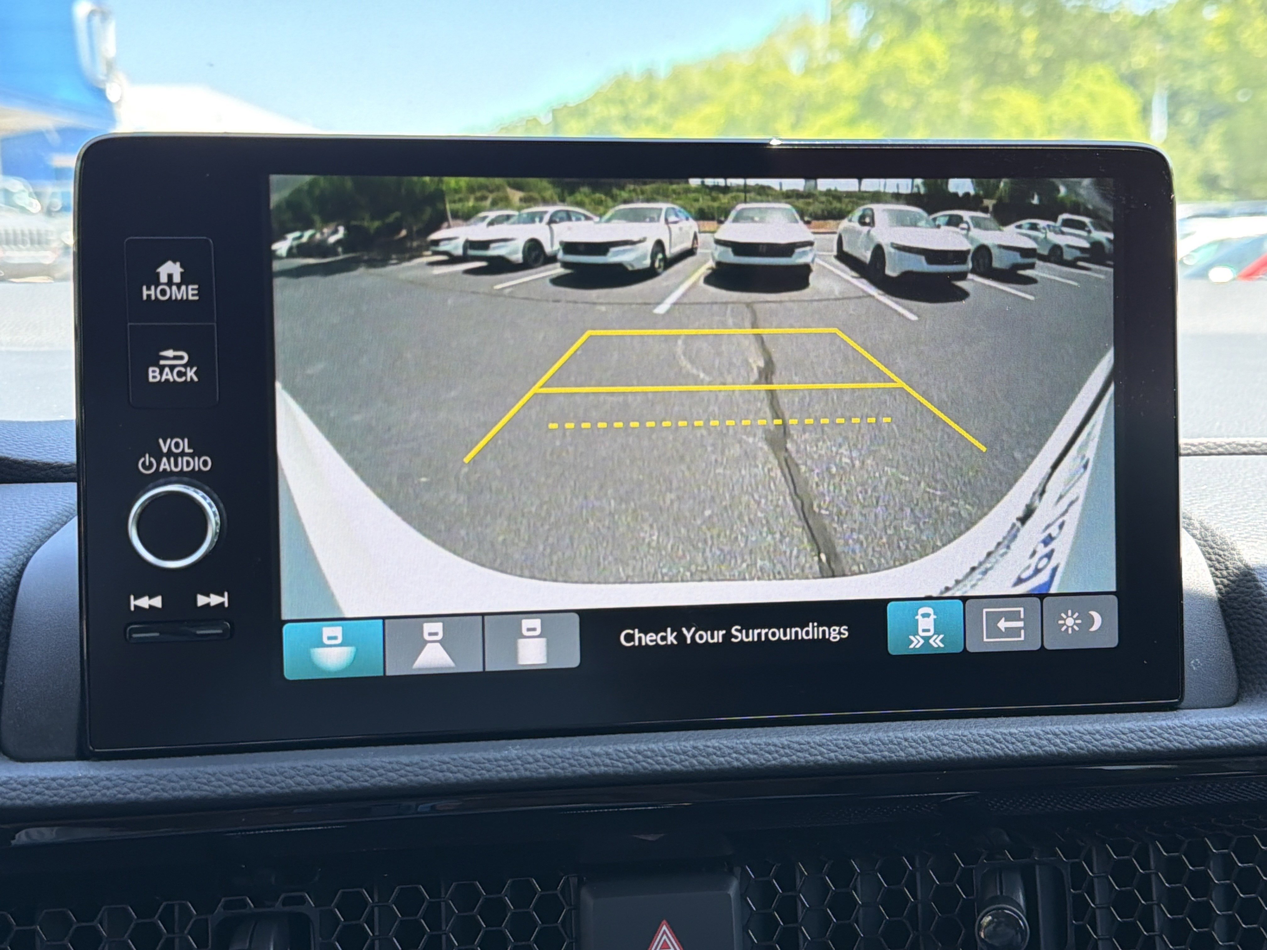 Used 2025 Honda CR-V EX-L image 5