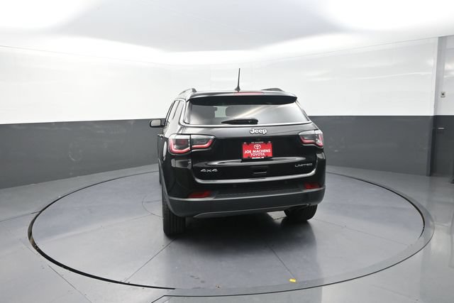 Used 2018 Jeep Compass Limited w/ Navigation Group AWD/4WD image 55