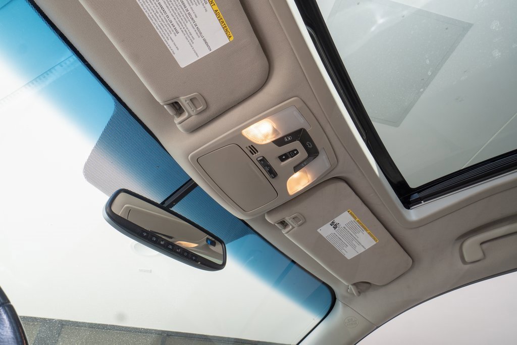 Used 2017 Toyota Sienna XLE Premium image 14