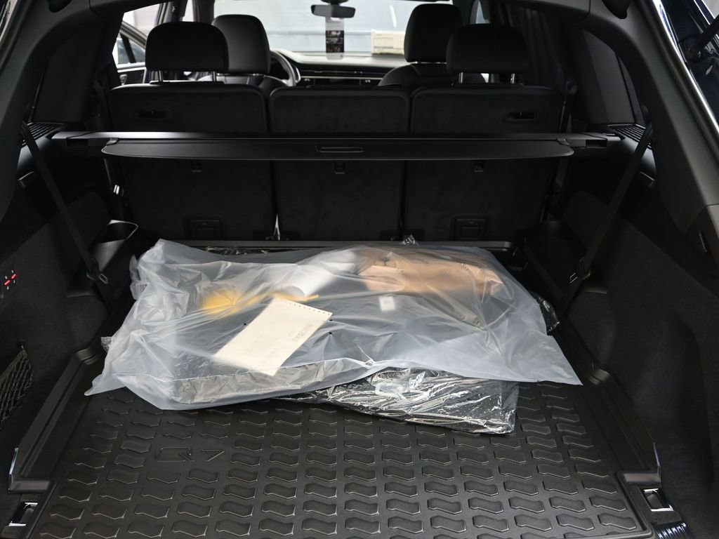 Certified 2025 Audi Q7 3.0T Premium Plus w/ Premium Plus Package image 17