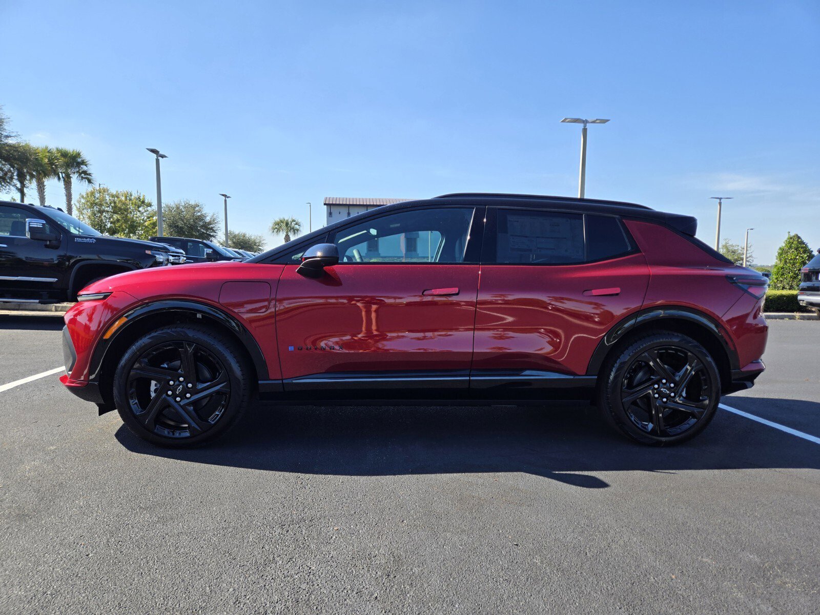 New 2026 Chevrolet Equinox EV RS image 3