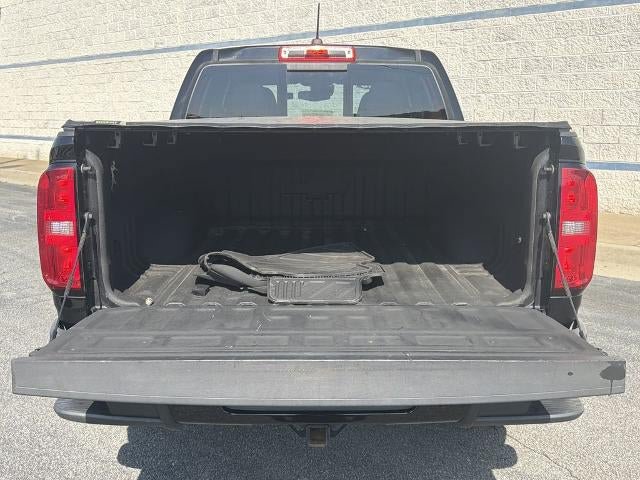 Used 2020 Chevrolet Colorado LT w/ Safety Package RWD image 18