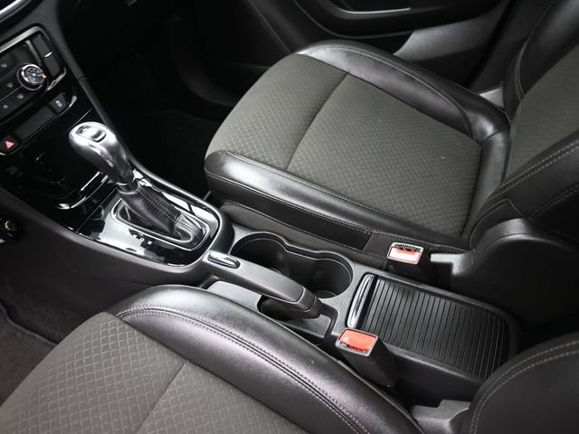 Used 2021 Buick Encore Preferred image 31