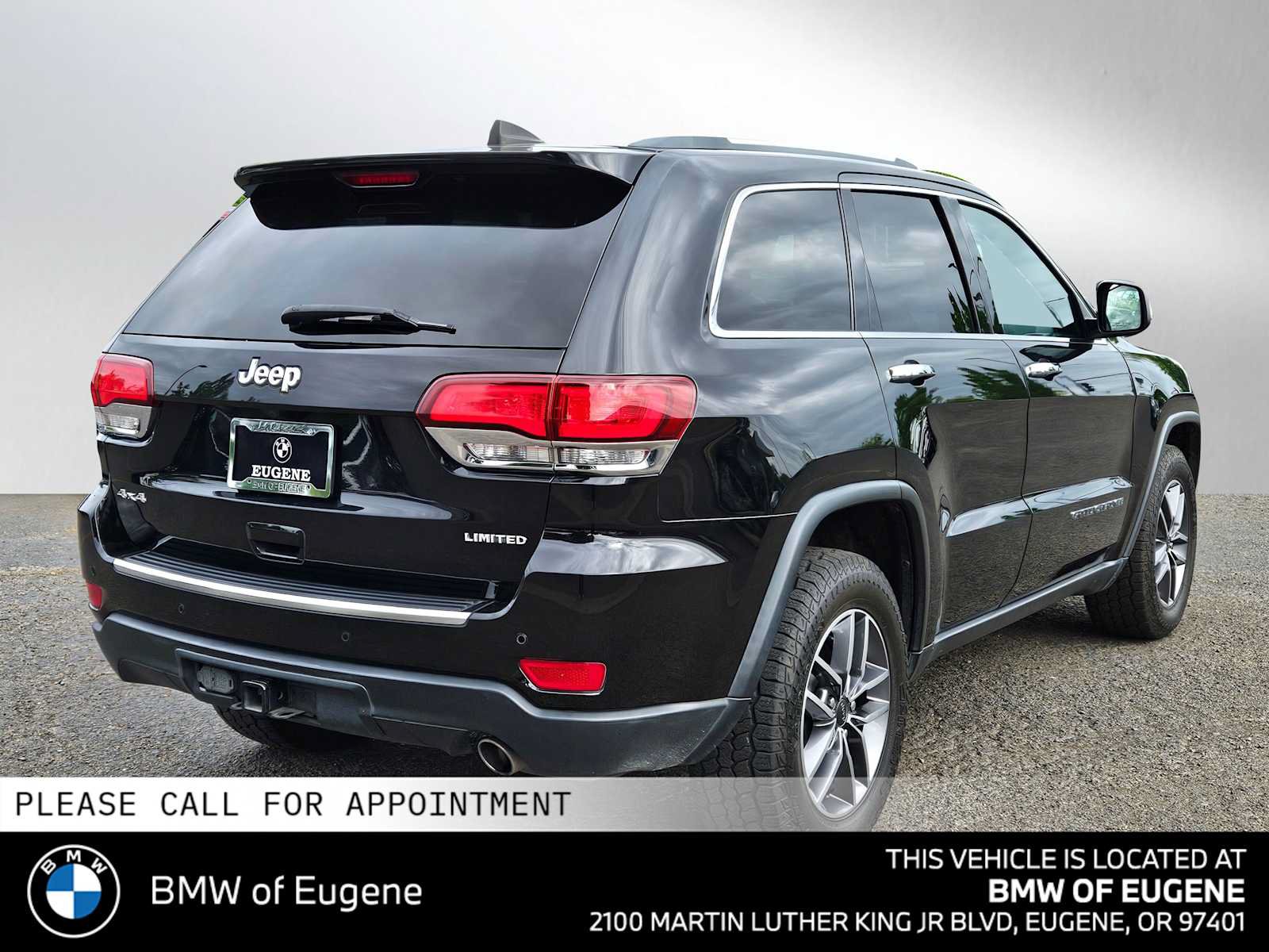 Used 2020 Jeep Grand Cherokee Limited w/ Luxury Group II AWD/4WD image 3
