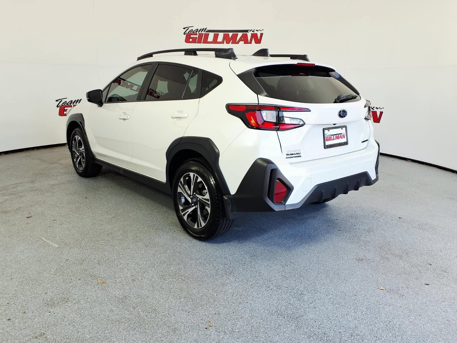 Used 2026 Subaru Crosstrek 2.5i Premium AWD/4WD image 4
