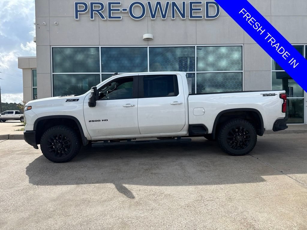 Used 2025 Chevrolet Silverado 2500 LT w/ Trail Boss Package AWD/4WD image 1