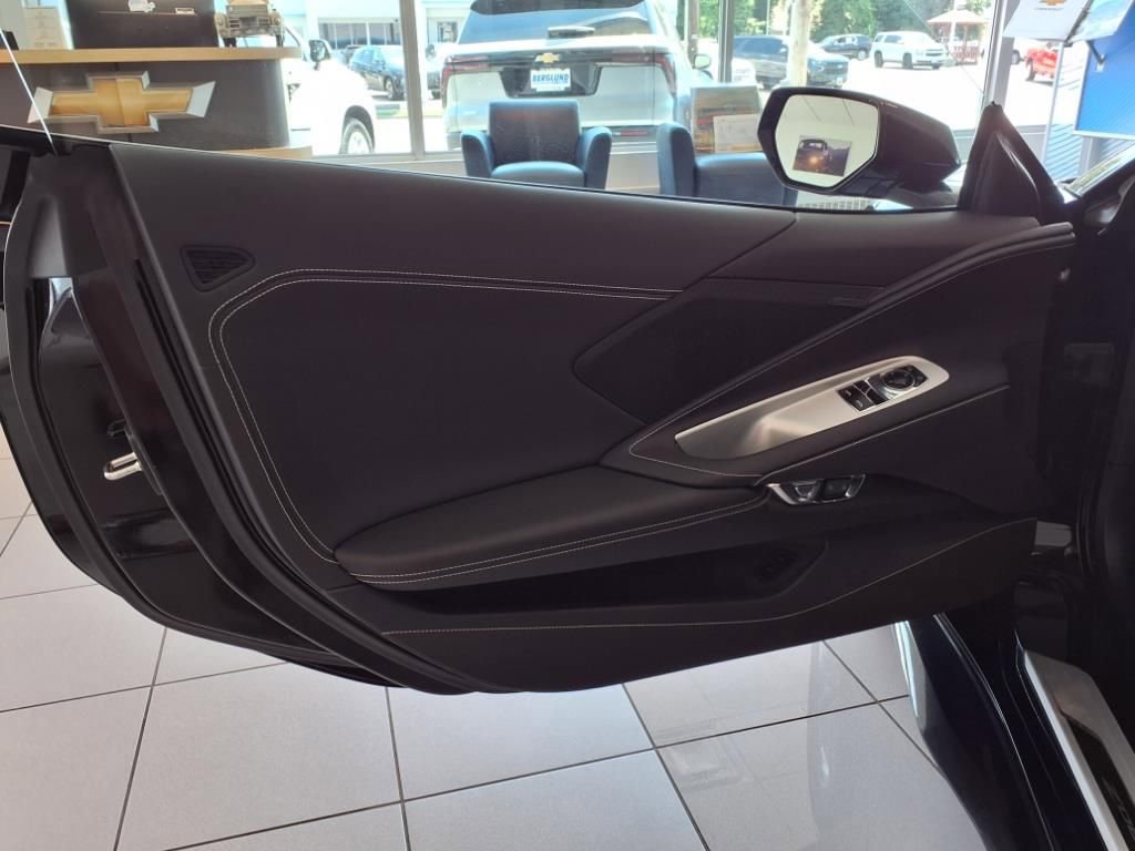 New 2025 Chevrolet Corvette Z06 image 6