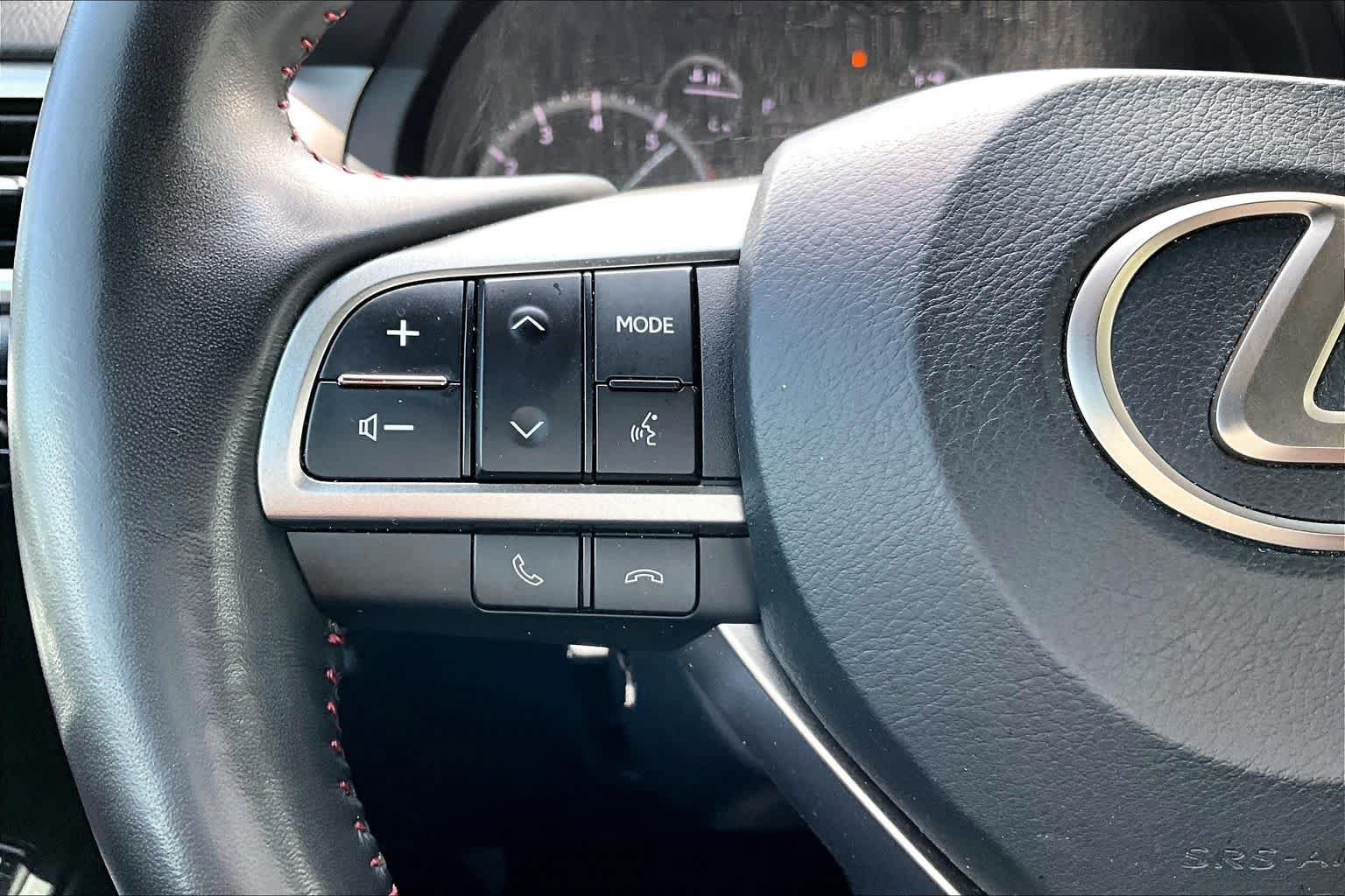 Used 2023 Lexus GX 460 Luxury w/ Accessory Package AWD/4WD image 24