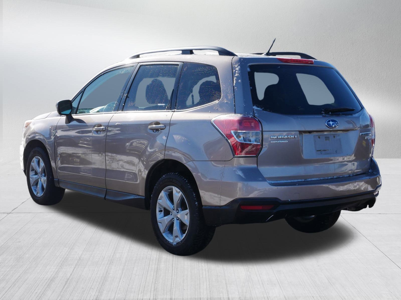 Used 2015 Subaru Forester 2.5i Premium w/ All-Weather Package image 5