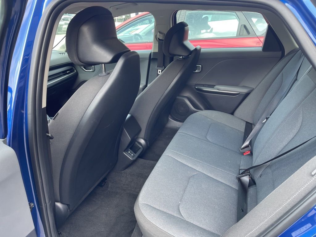 Used 2025 Kia K4 LXS image 8