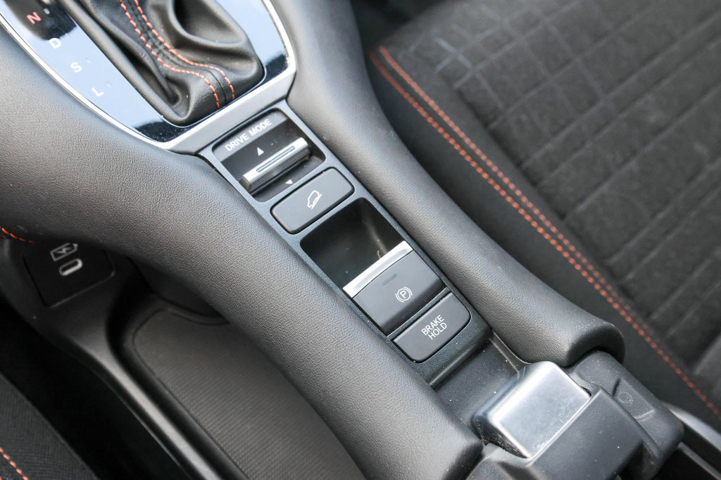 Used 2024 Honda HR-V Sport image 19