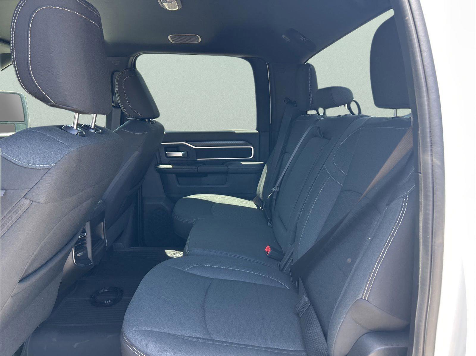 New 2026 RAM 2500 Big Horn AWD/4WD image 10