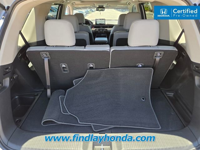 Certified 2025 Honda Pilot Touring image 18