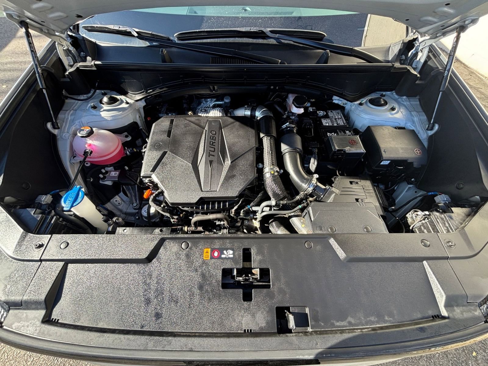 Used 2025 Hyundai Santa Fe SEL image 33