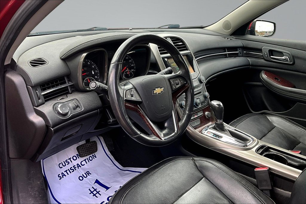 Used 2013 Chevrolet Malibu LTZ FWD image 17