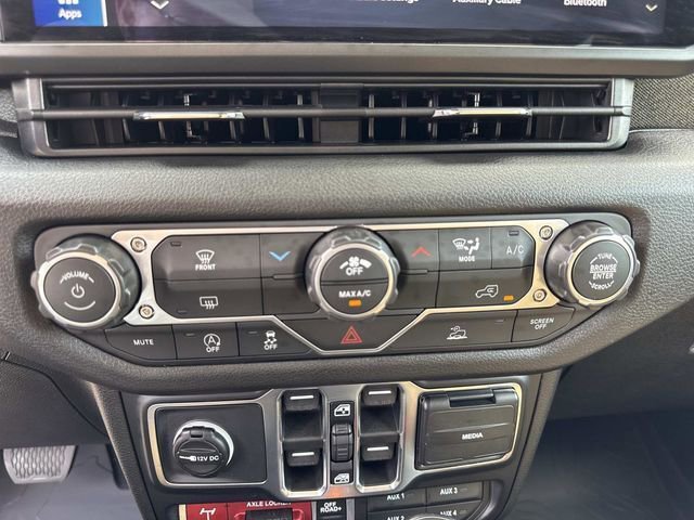 New 2026 Jeep Wrangler Willys AWD/4WD image 26