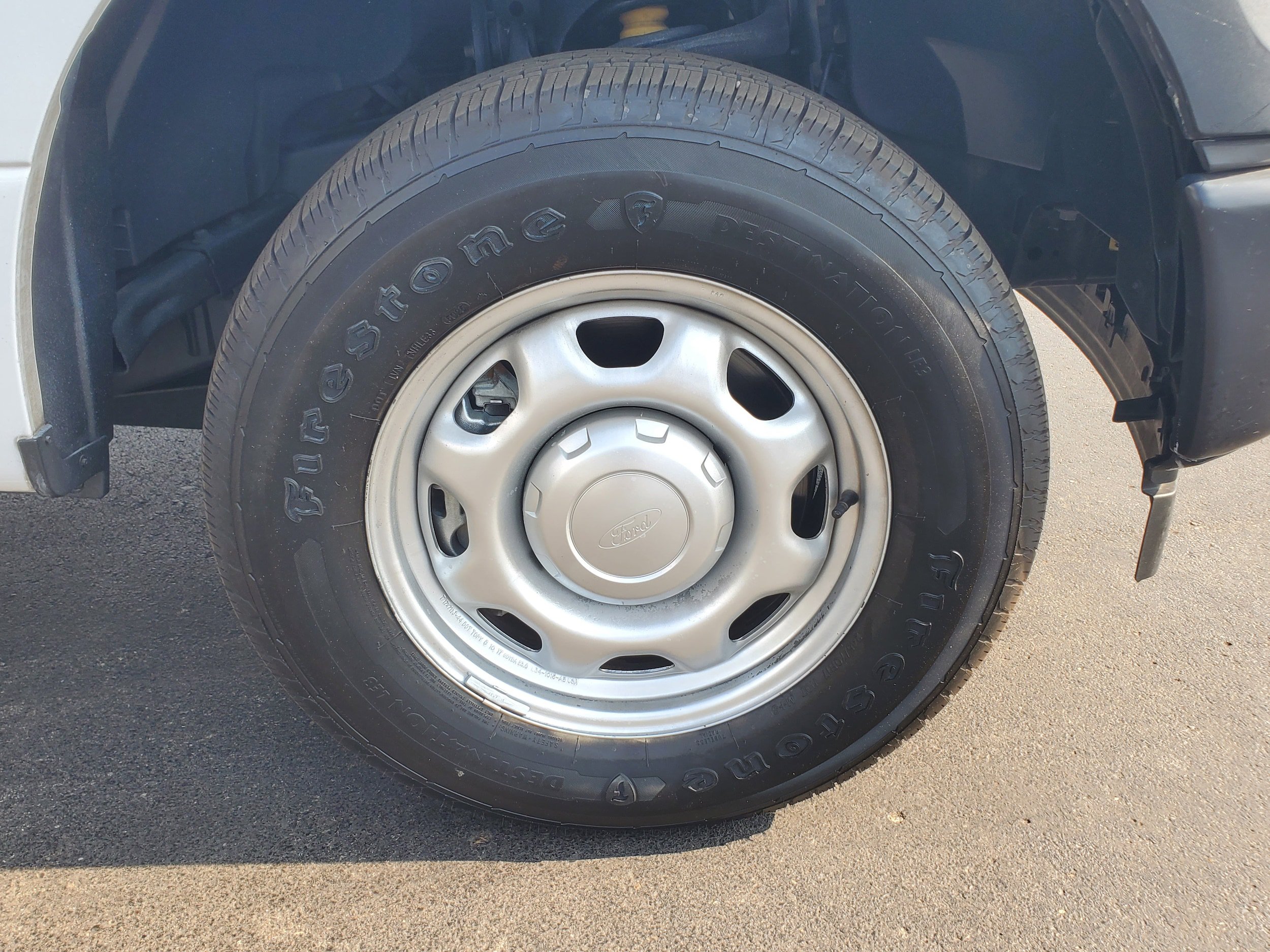 Used 2017 Ford F150 XL w/ Equipment Group 101A Mid RWD image 22