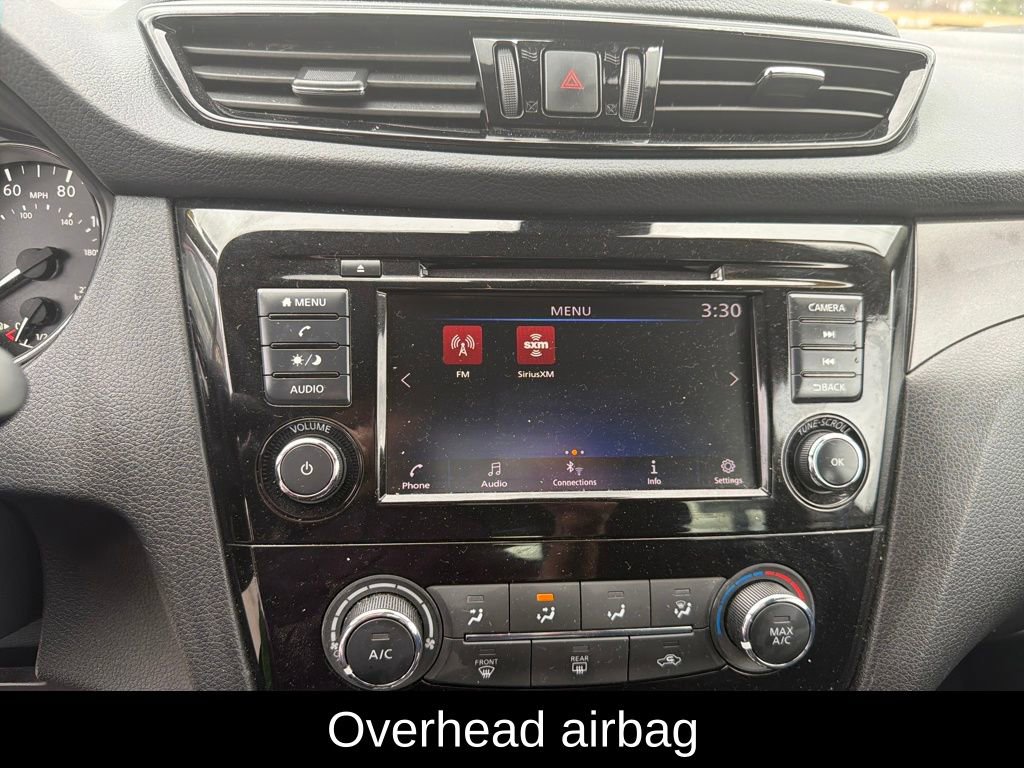 Used 2021 Nissan Rogue Sport S image 18