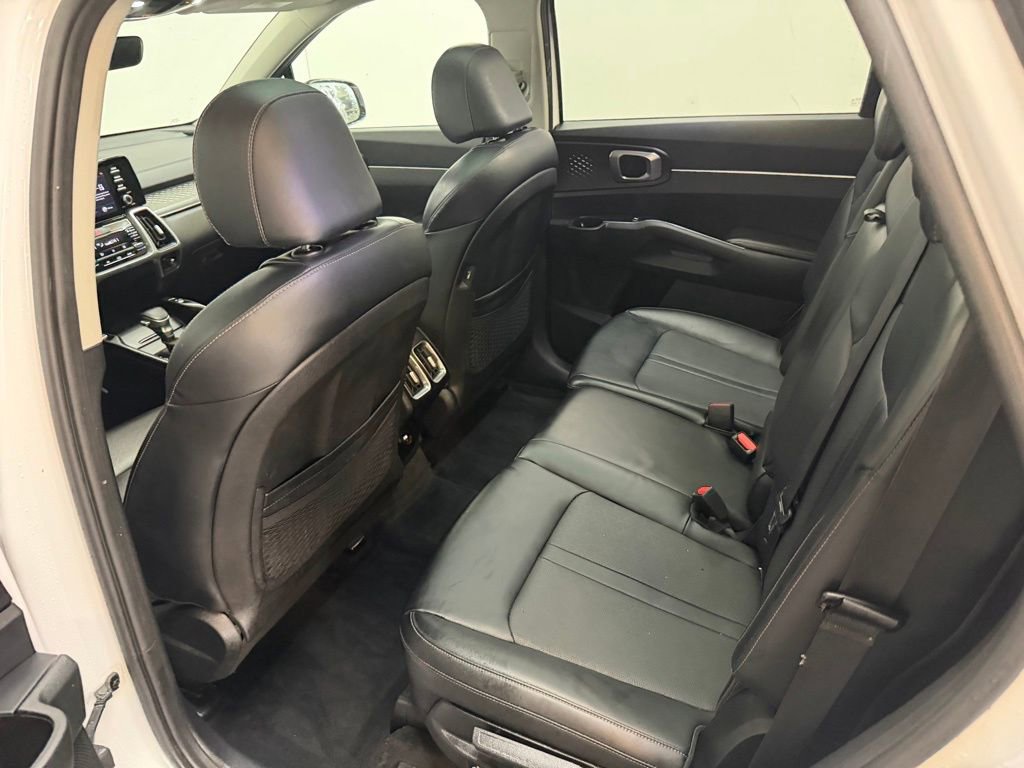 Used 2021 Kia Sorento S w/ Panoramic Sunroof Package image 40