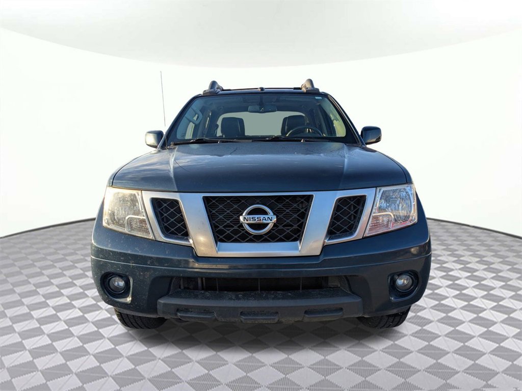 Used 2020 Nissan Frontier PRO-4X w/ Pro-4x Utility Package image 8