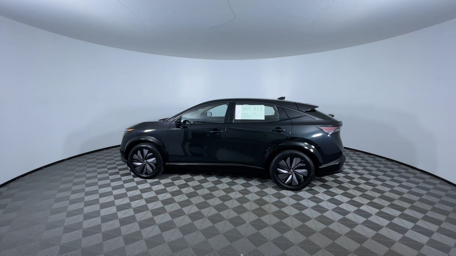 Certified 2024 Nissan Ariya AWD image 6