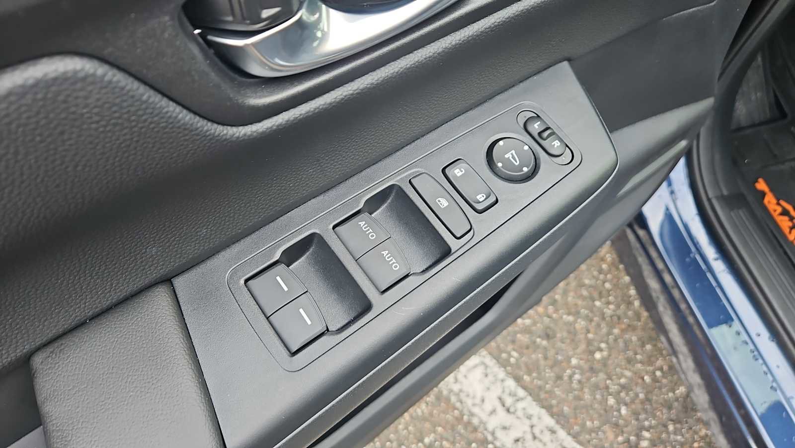 Certified 2026 Honda CR-V TrailSport image 15