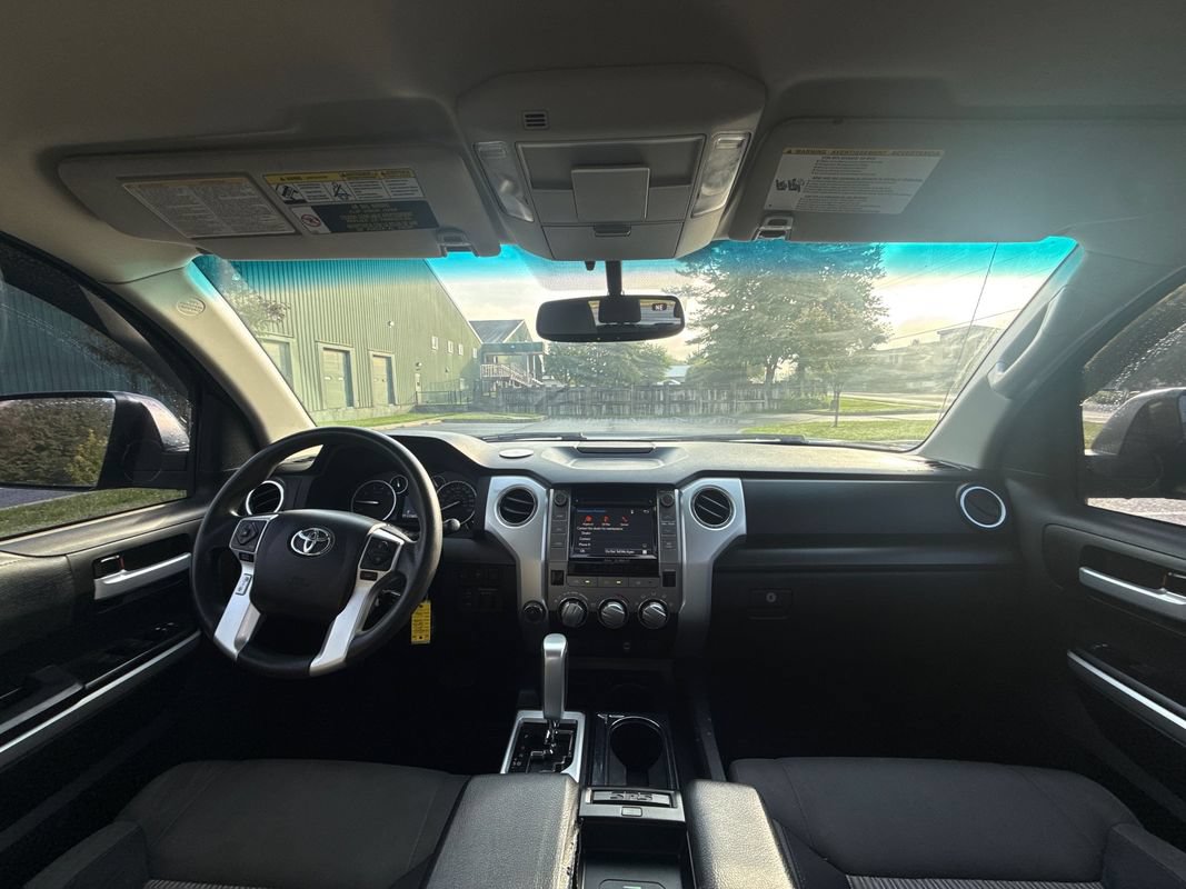 Used 2017 Toyota Tundra SR5 w/ TRD Off Road Package AWD/4WD image 15
