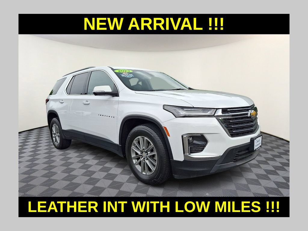 Used 2023 Chevrolet Traverse LT w/ LPO, Roadside Safety Package