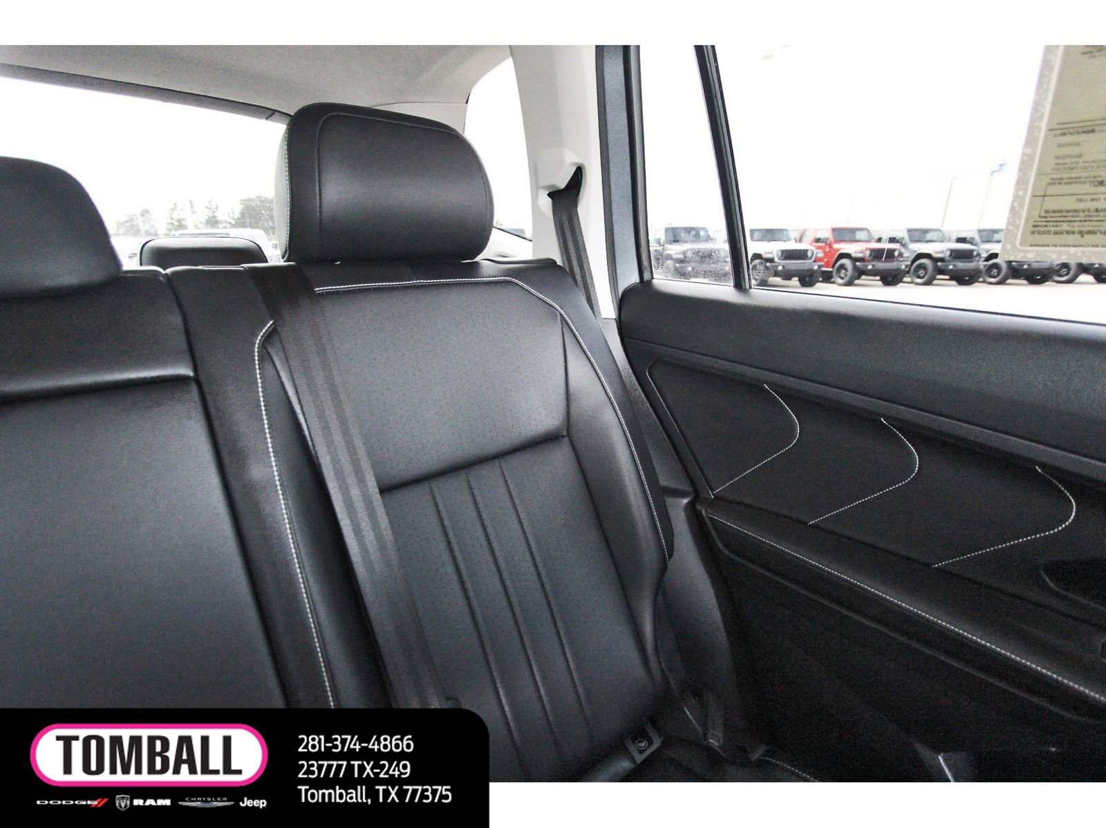 Used 2024 Volkswagen Tiguan SE w/ MDO Package, Three-Row image 12
