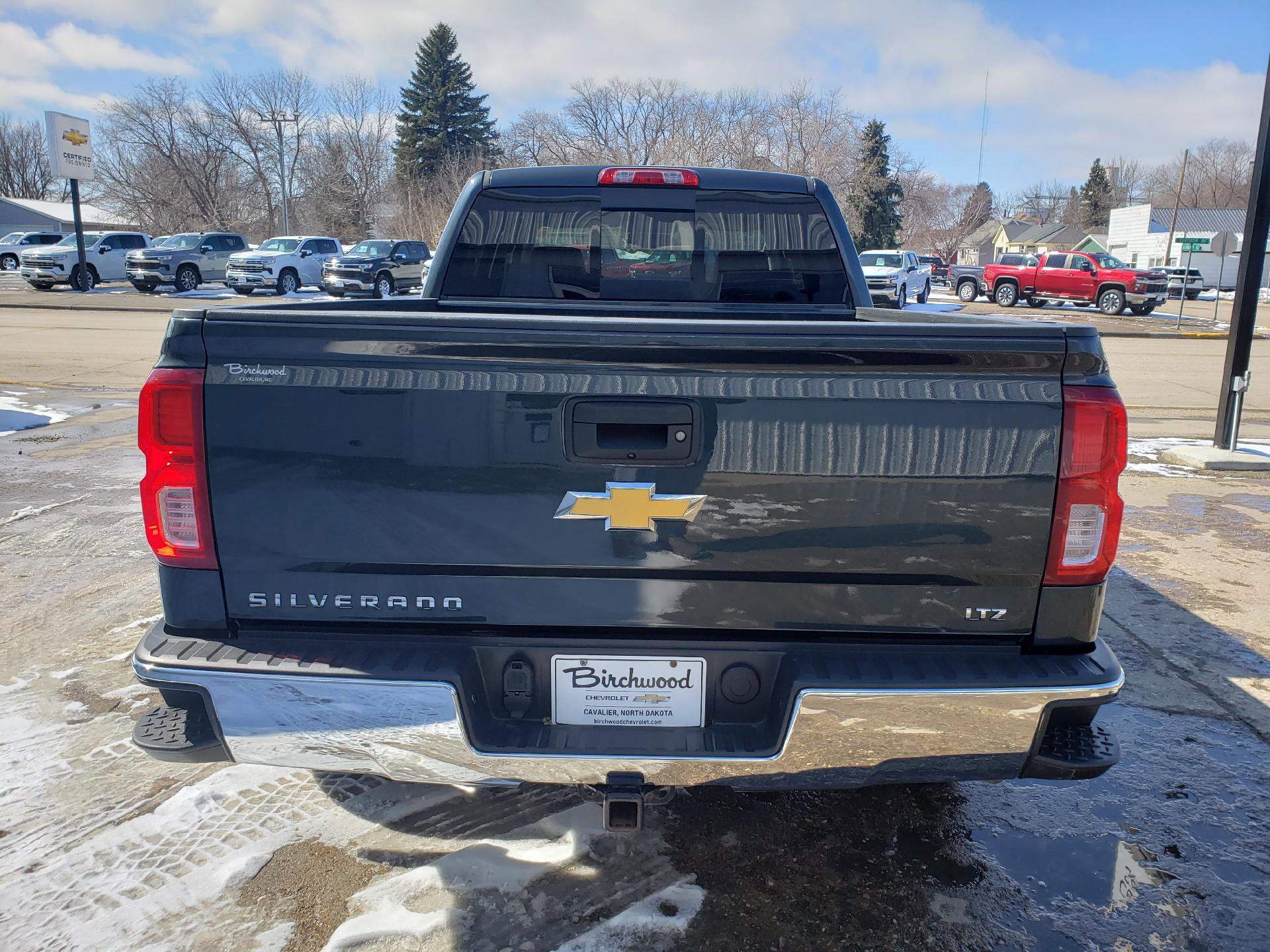 Used 2018 Chevrolet Silverado 1500 LTZ AWD/4WD image 4