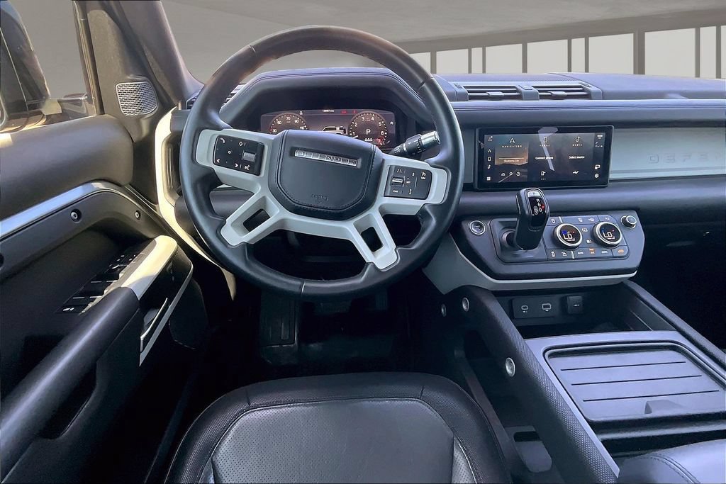 Used 2022 Land Rover Defender 110 X-Dynamic HSE AWD/4WD image 5