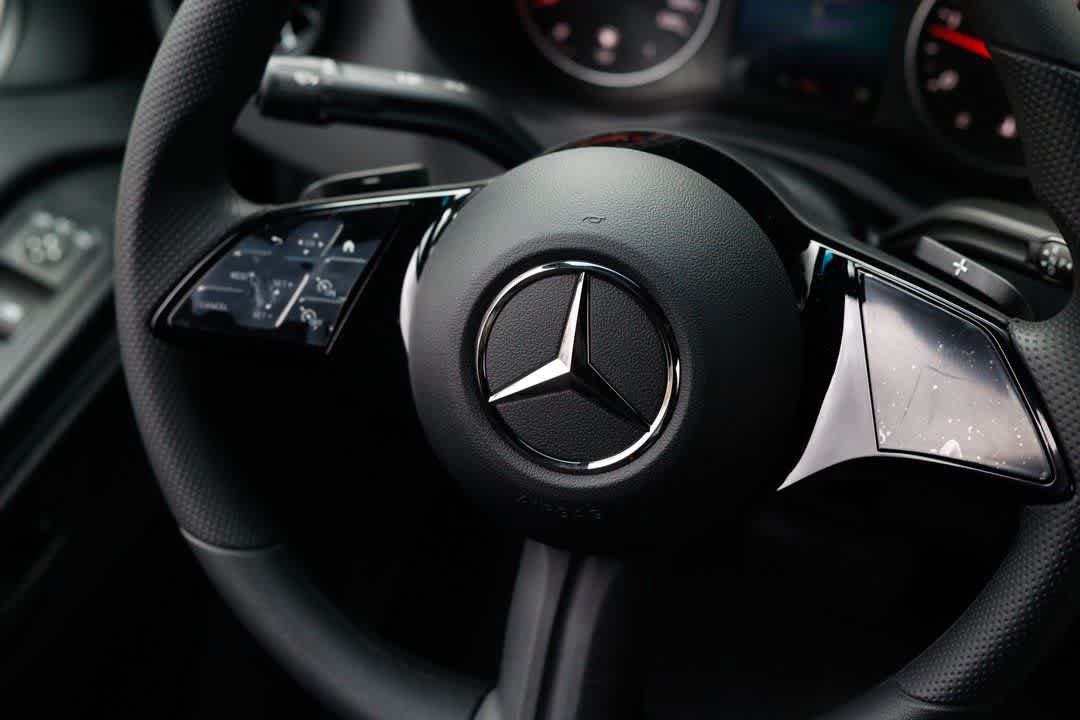 New 2025 Mercedes-Benz Sprinter 2500 image 21