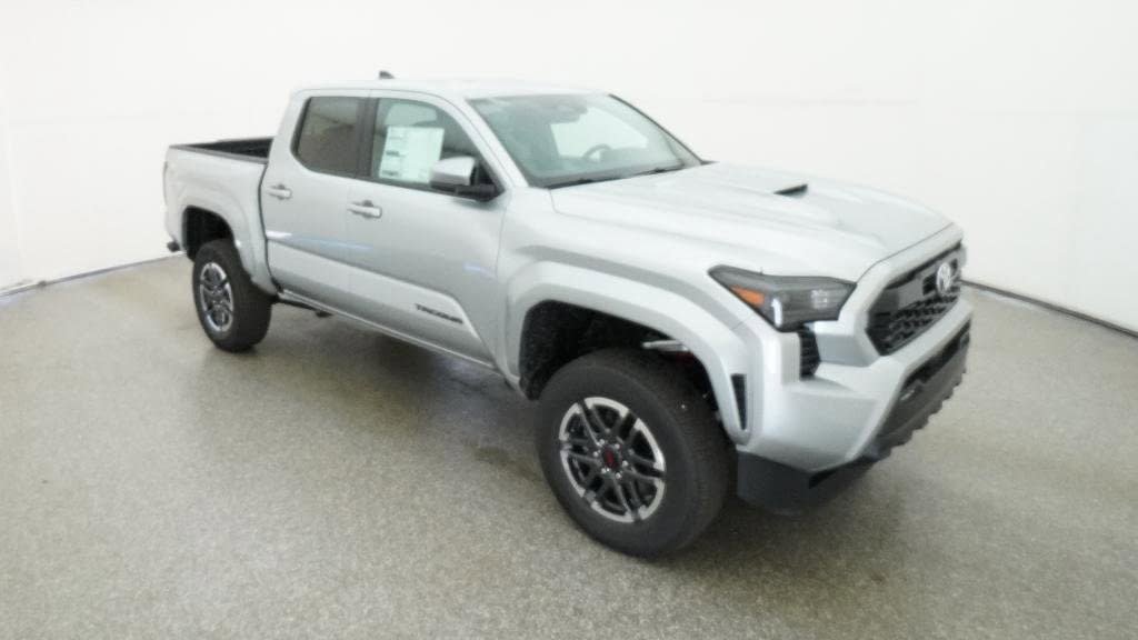 New 2025 Toyota Tacoma TRD Sport AWD/4WD image 13