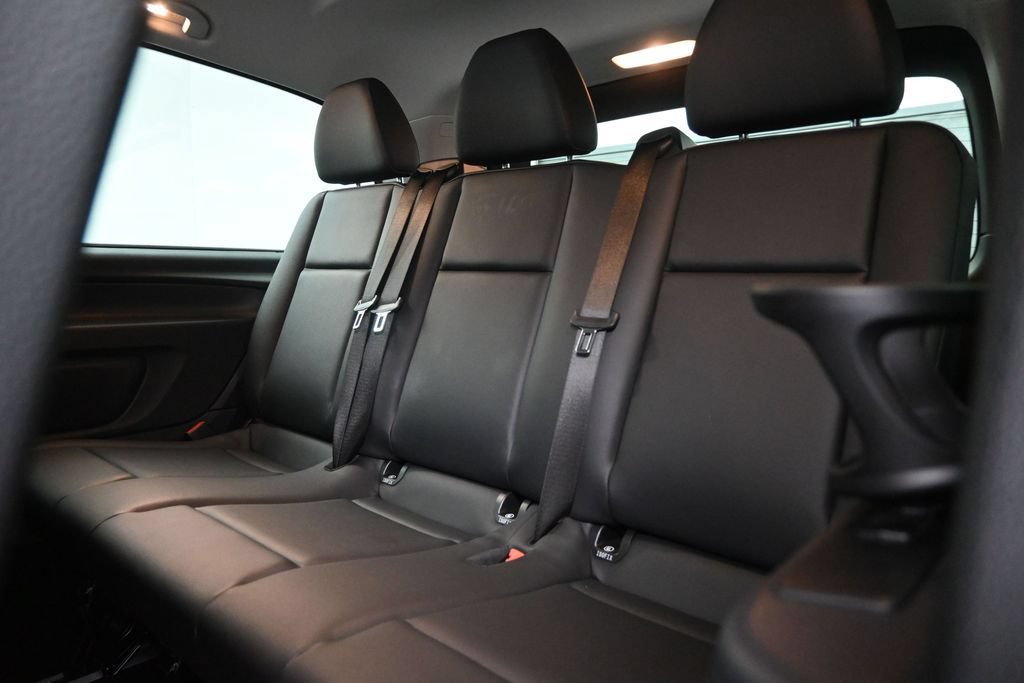 Used 2023 Mercedes-Benz Metris Passenger image 29