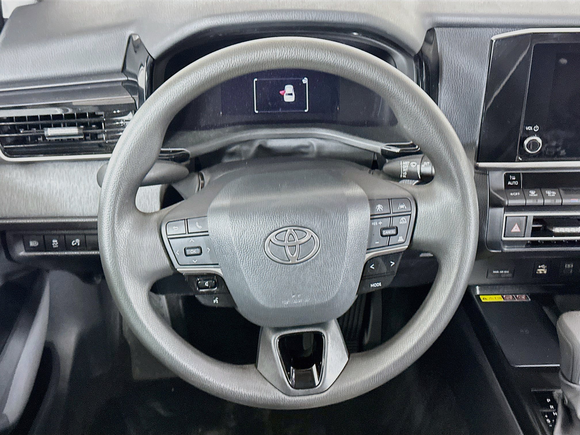 Used 2026 Toyota Camry LE FWD image 18