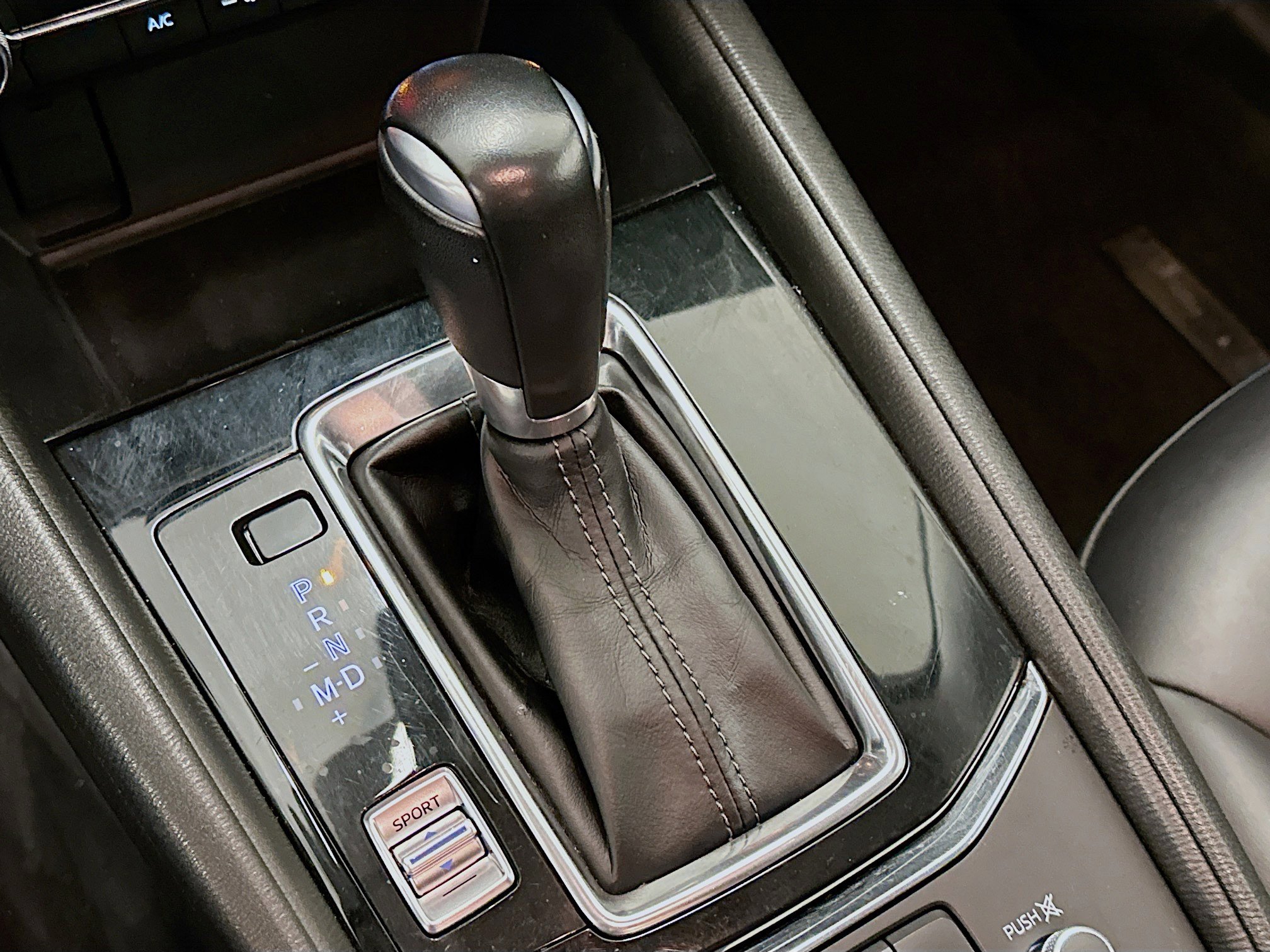 Used 2019 MAZDA CX-5 Touring image 25