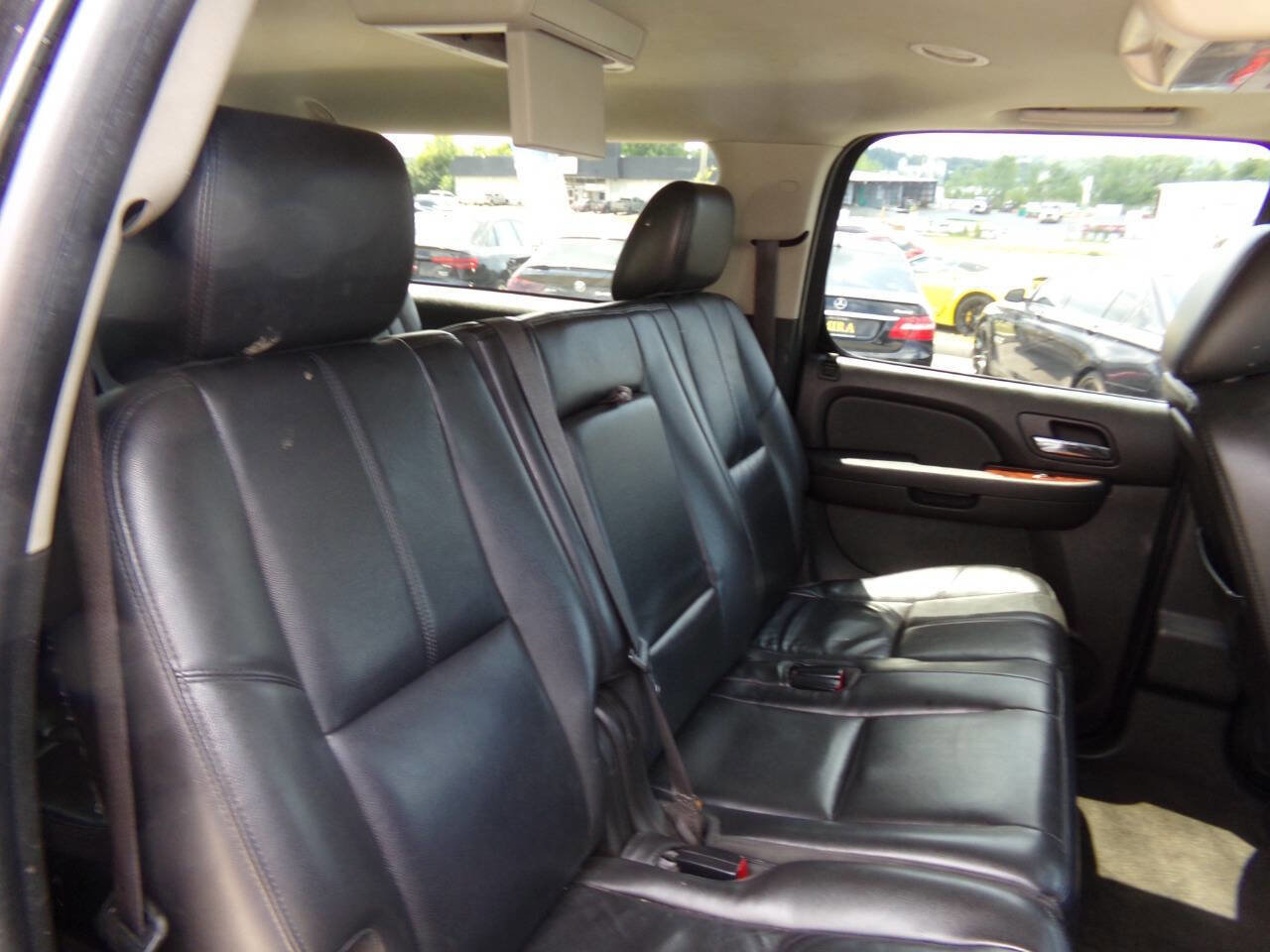 Used 2014 GMC Yukon XL SLT image 29