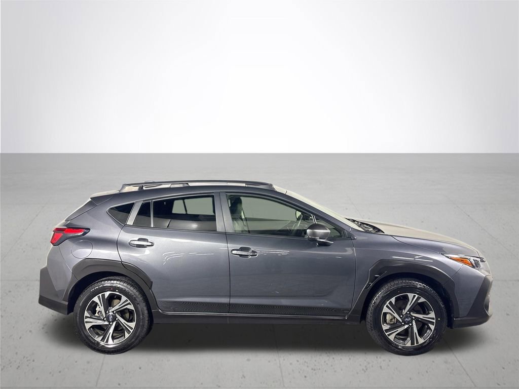 Used 2024 Subaru Crosstrek 2.0i Premium image 5