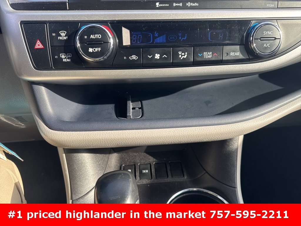 Used 2016 Toyota Highlander LE image 10